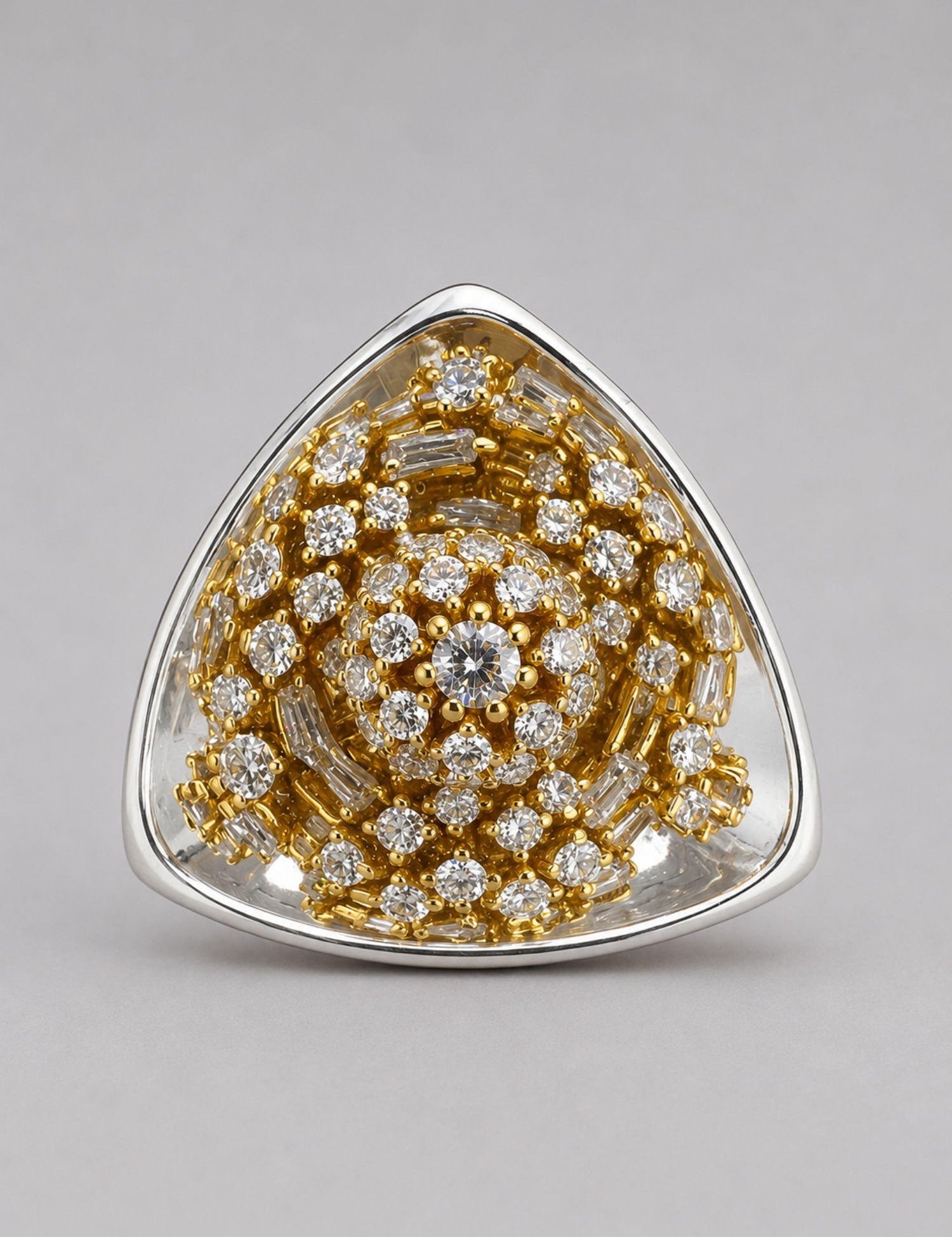 MHARI Irodori Large sculptural statement earring in mirror-polished 925 silver with zircon stones