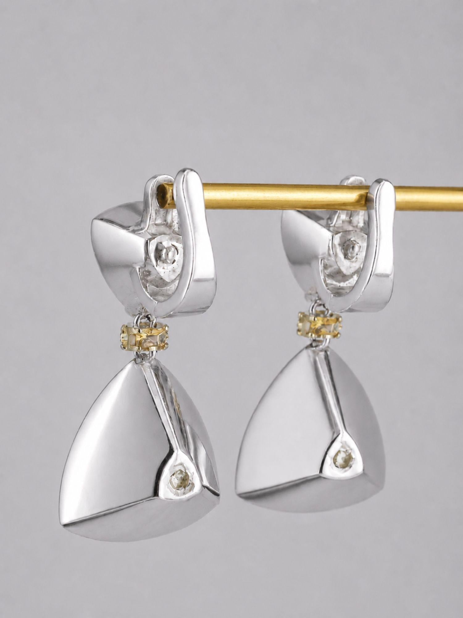 Back view of MHARI Irodori Mix earring showing connection hardware and closure on 925 silver